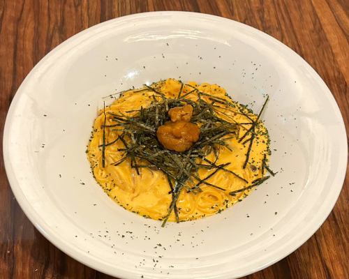 Sea urchin rich cream pasta