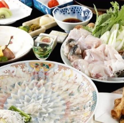 Enjoy high-quality fugu, which is in season in winter! "Fugu Course" 13,000 yen (tax included)