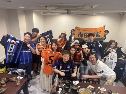 <p>様々なシーンにも利用可能です◎サポーターの集まりなども大歓迎です★美臣おすすめのコースで宴会の利用も可能です。大人数にも対応しているため、お気軽にお問合せください！</p>