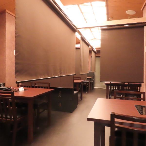 仲間内の飲み会や女子会、各種コンパにも大活躍!!半個室としてもご利用いただける広々としたテーブル席を6席ご用意しているので、お子様連れのご家族やママ会にもおすすめです◎周りの目を気にせずゆったりとくつろぎながら当店自慢の料理の数々をご堪能ください♪