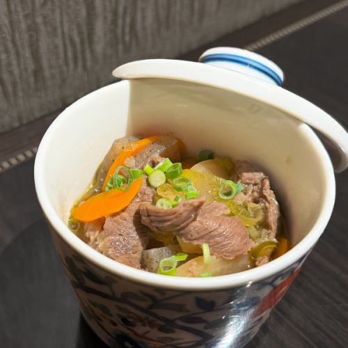 和牛ハラミ すじ煮込み