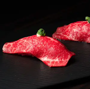 和牛“生”上寿司