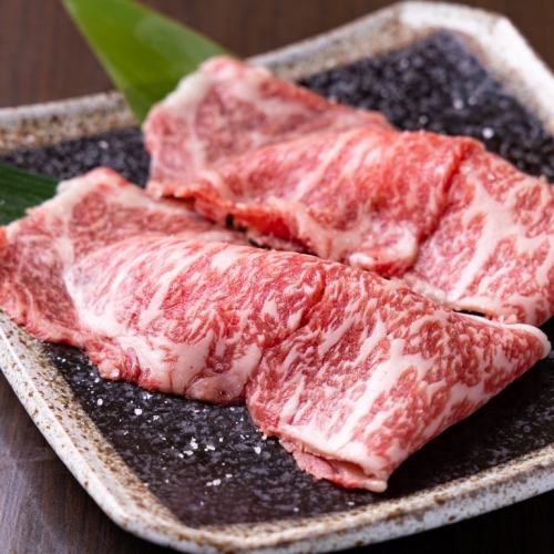 肉寿司(サシトロ)　1貫