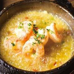 プリプリ海老のアヒージョ