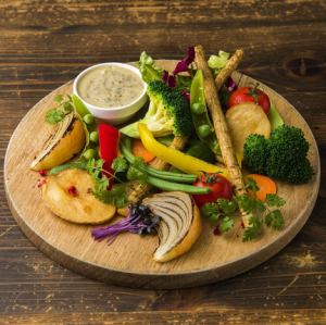 バンバンのバーニャカウダ 黒トリュフソース