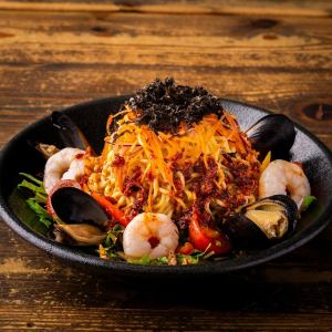 北海道のソウルフード!海鮮チョレギ風ラーメンサラダ