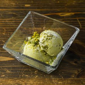 ピスタチオアイス