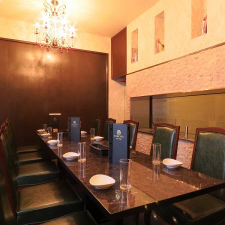 With important people, an important meeting in Ruberta ... many private rooms are also available.We prepare many such as digging tatami room, table private room, counter seat, group table private room etc.