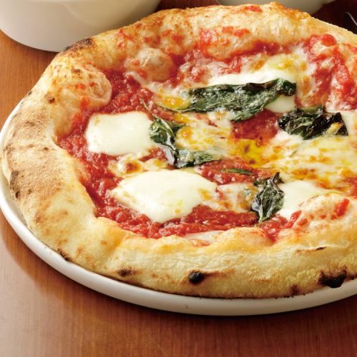 Pizza: Margherita
