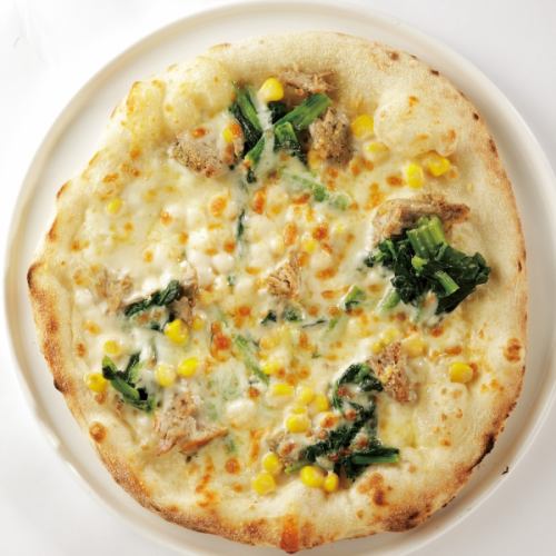 ピッツァ:法蓮草とツナのクリームピザ