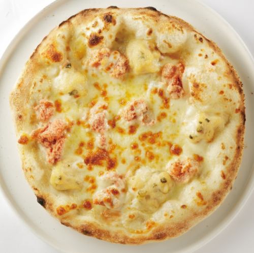 Pizza: Mentaiko and mashed potato cream pizza