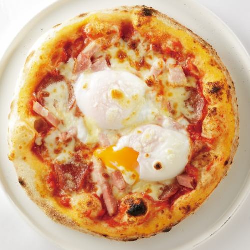 Pizza: Bismarck [tomato sauce or cream sauce]