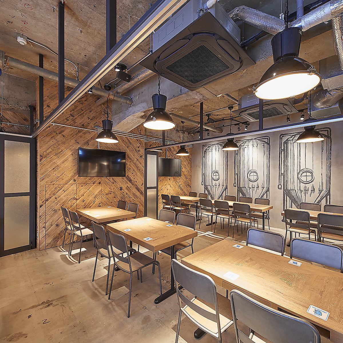 You can freely arrange the seats according to the number of people.Groups are also welcome!