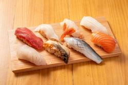 福来たる盛り合わせ(8貫)