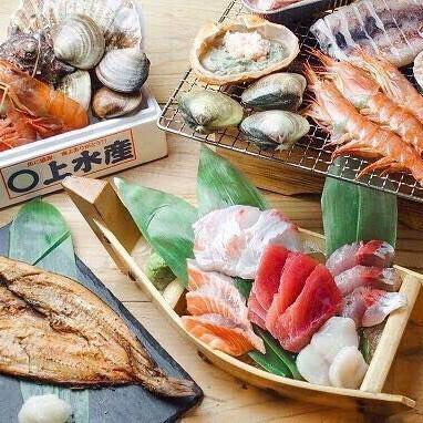 浜焼きもお寿司も！鮮度抜群の海鮮で舌鼓♪