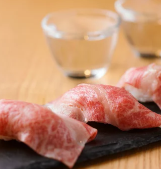 【无限量套餐】肉寿司×牛排×烤鸡肉串等！