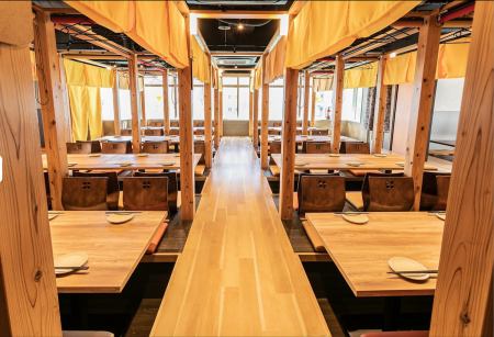 We can accommodate large banquets for up to 110 people♪Perfect for company banquets and class reunions☆ If you are looking for a completely private izakaya banquet, birthday, anniversary, girls' night out, or entertainment in Shin-Yokohama, please come to our store★ [Completely equipped with private rooms]