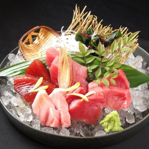 魚，注意力，天婦羅和壽司。再加上美味的清酒
