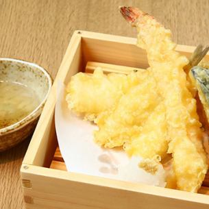 Assorted tempura (five dishes)