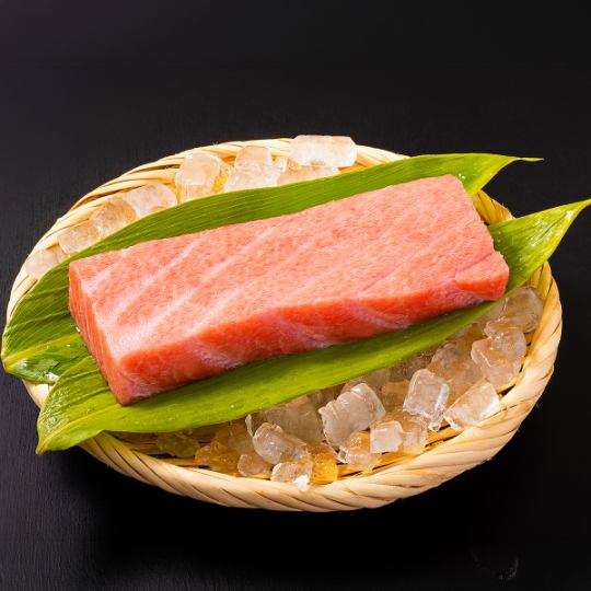 ご来店されたら一度は必ず食べて頂きたい【まぐろづくし刺身（5種）】