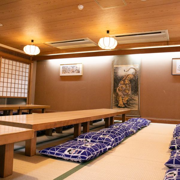 The tatami rooms on the 2nd and 3rd floors can accommodate up to 24 people! Rooms are available according to the number of people.Private rooms can be reserved from 20 people.Please do not hesitate to contact us!