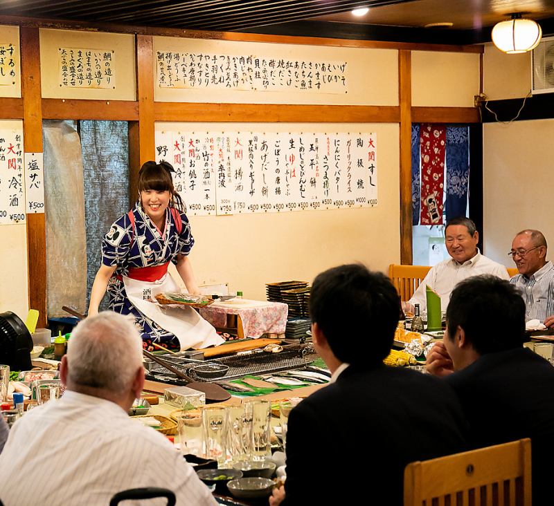 お席 | 炉ばたの元祖 酒肆 大関