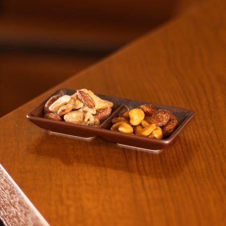 2種のミックスナッツ