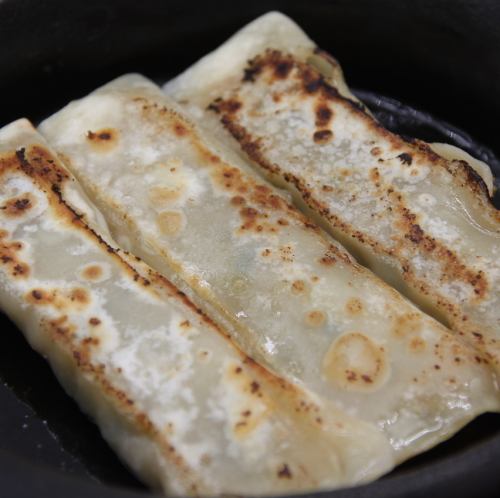 鉄板焼き棒餃子