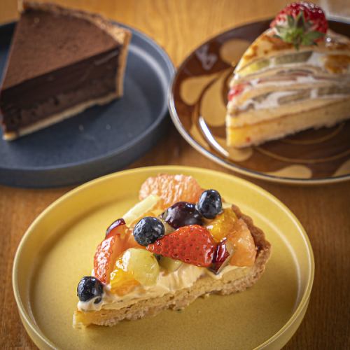 ノンアル充実！特製タルトと楽しむ夜カフェ