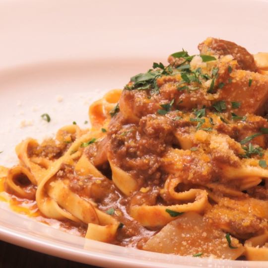 【Dinner buffet】 pasta + «deli · salad · soft drink etc. Buffet» 1980 yen (tax included)