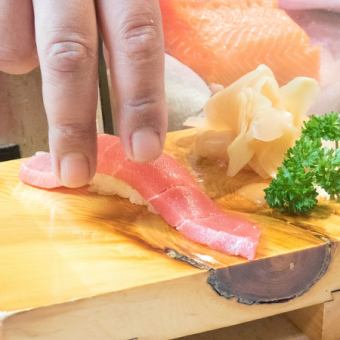 【Yasu的正宗寿司套餐】2人～OK 8种特选握寿司，烤盐，柠檬烤牡蛎，8道菜总计5,500日元