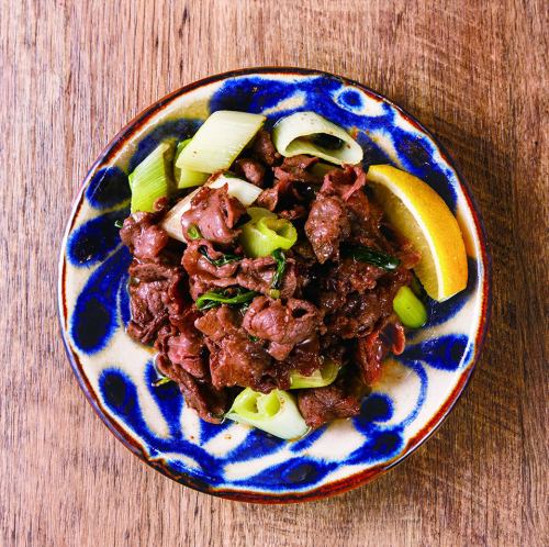 牛舌碎和白洋蔥炒