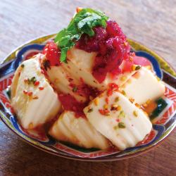 京豆腐の梅しそ和え