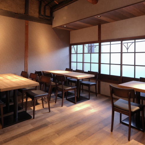 ご宴会にもぴったりのお席をご用意しております♪