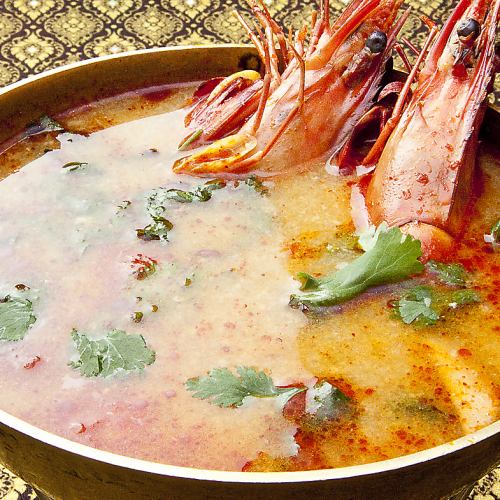 [Exquisite] Tom Yum: A dish representing Thailand in taste and name.