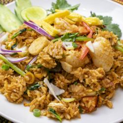 トムヤム海鮮炒飯