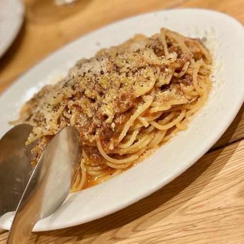 Premium Bolognese Spaghettoni with Akagi Kuroge Wagyu Beef