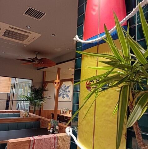 ご家族との普段のお食事や、女子会・ランチ会・カフェデートなどさまざまな場面にマッチします♪美味しいハワイアンフードやこだわりのパンケーキで、至福のひと時をお過ごしください★