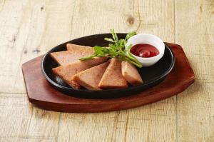 TEPPANスパムステーキ