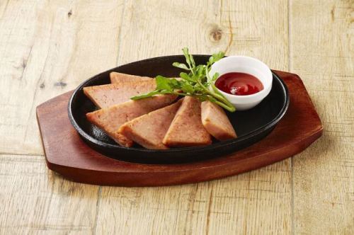 TEPPANスパムステーキ