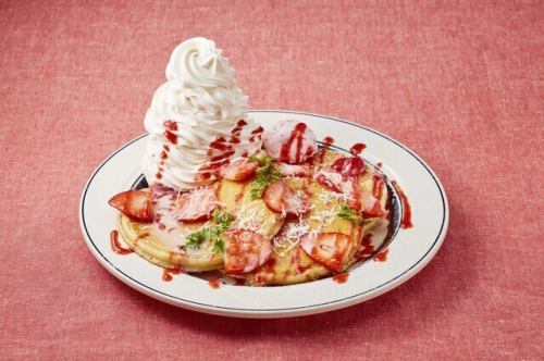 練乳ストロベリーパンケーキ