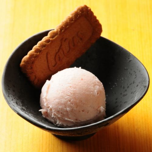 あまおうアイス