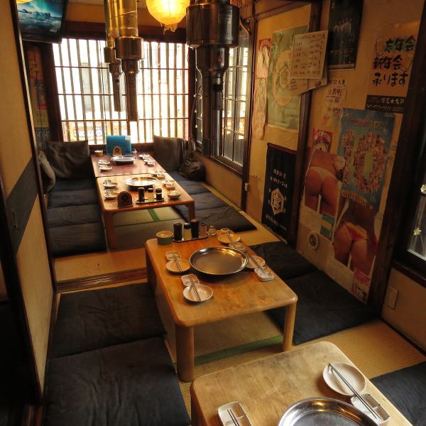 ●● Ventilated !! ●● There are 4 × 6 tatami mat seats on the 2nd floor! Divided into private rooms for 8 people and 12 people.Stretch your legs on tatami mats and enjoy relaxing food and sake ♪♪♪ Enjoy with everyone!