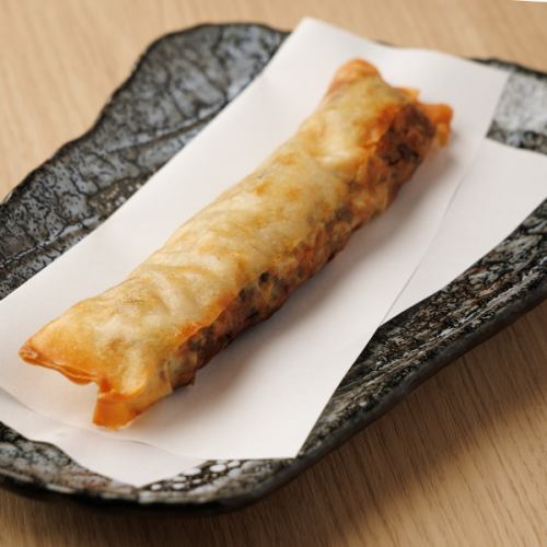 博多風揚げ棒餃子（4 ヶ入）