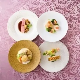【11月・12月】ランチ/サラダグルマンド（11：30～、13：15～各90分入替制）