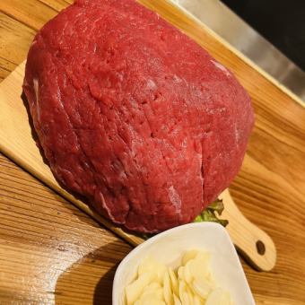 ちょっとリッチなお肉コース！飲み放題2.5時間付全10品7,000円（税込）