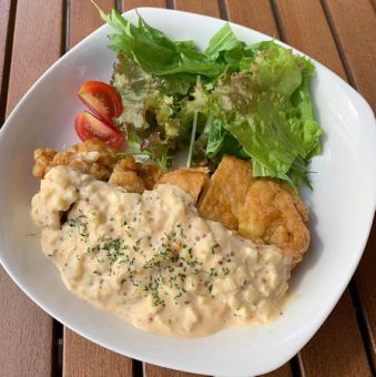 チキン南蛮 自家製タルタルソース添え