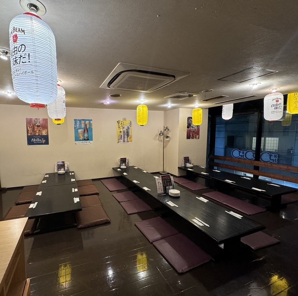 The store can accommodate a large number of people.Tatami seating is available for 20 or more people!