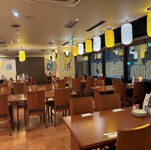 餐廳空間寬敞，適合舉辦各類宴會。