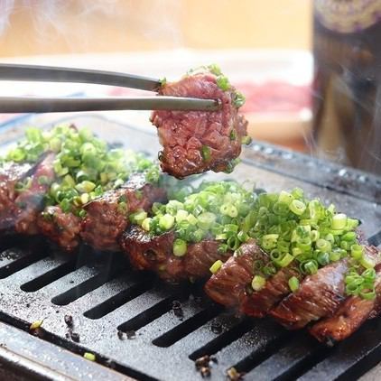 ★Specialty! Superb skirt steak 100g ~ 3,200 yen ~★